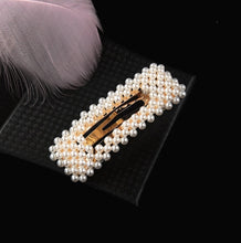 Load image into Gallery viewer, Pearl Hairgrips