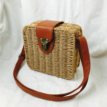 Load image into Gallery viewer, Round Straw Bag Handbag